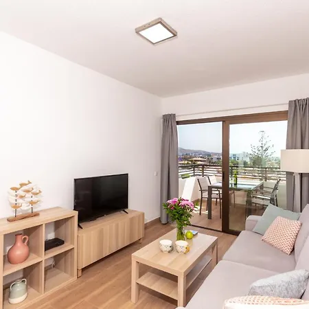 Iguazu Tir24 Floor * Playa del Ingles (Gran Canaria)